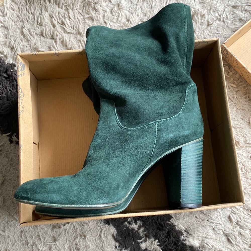 New Dakota Heel Boots